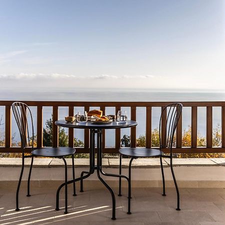 Апартаменты Om Living Pelion Агиос-Димитриос Экстерьер фото